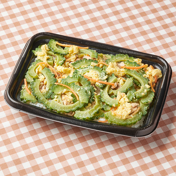 関東のゴーヤーチャンプルー弁当　価格とその価値は？